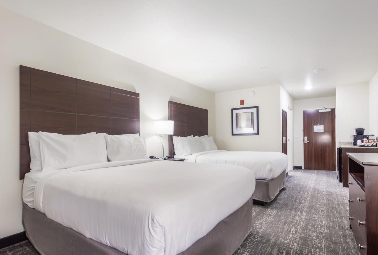 Hotel Cobblestone & Suites-fremont Fremont