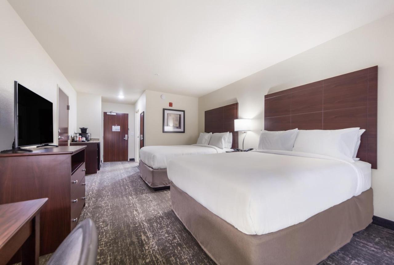 Hotel Cobblestone & Suites-fremont Fremont